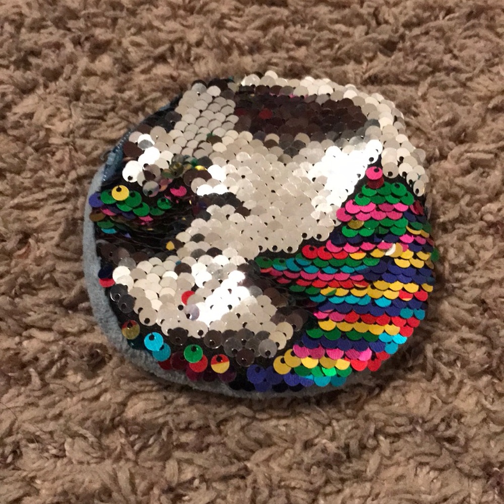 Coloring changing wallet purse